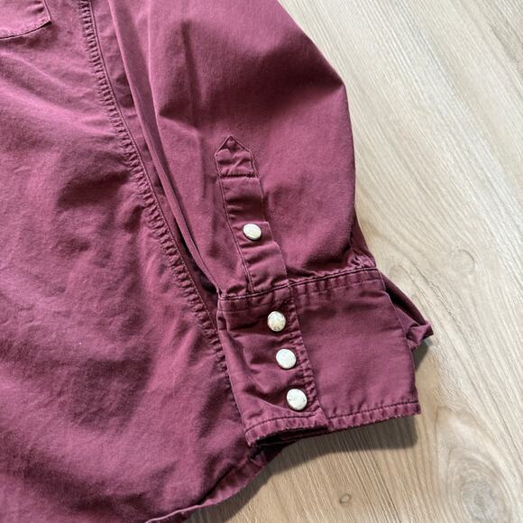 Women's Carhartt Dark Wine Red Pearl Snap Button Up Long Sleeve Shirt Sz Large - Picture 5 of 6